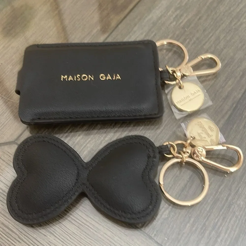 Maisin Gaja Handbag Tags Hangbag Charms Key Chains Faux Black Leather Gold-tone